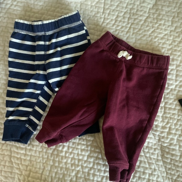 BABY BOY SIZE 6 MONTH FALL/WINTER CLOTHING BUNDLE - Picture 5 of 11